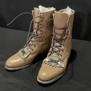 Justin Boots Womens Size 8.5 Beige Leather Ankle Western Fringe Low Heel